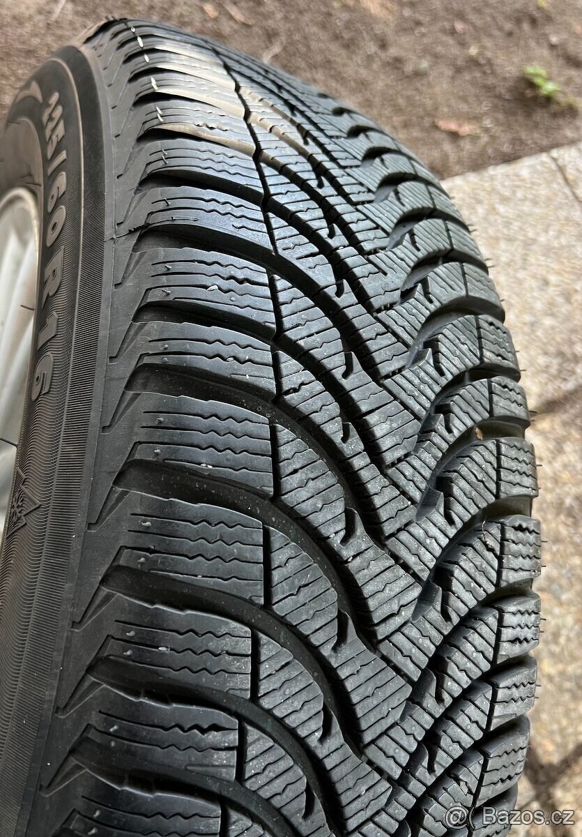 Zimní sada alu kol orig. Chrysler s pneu Michelin. - 2