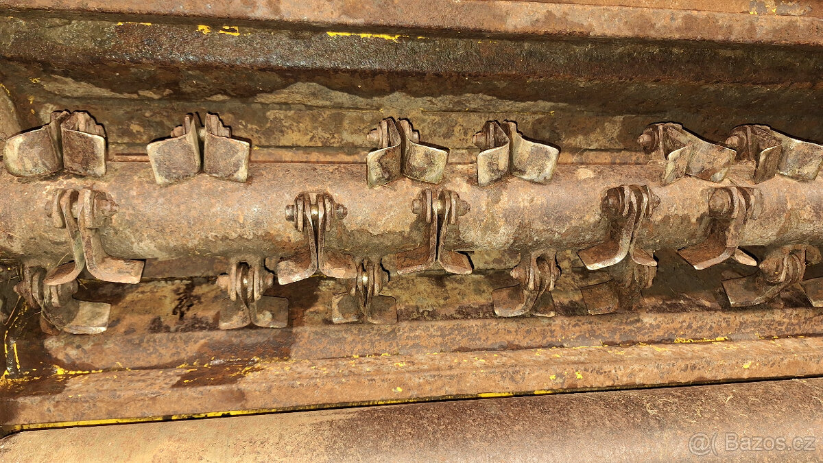 mulčovač 1300 Šálek - 2