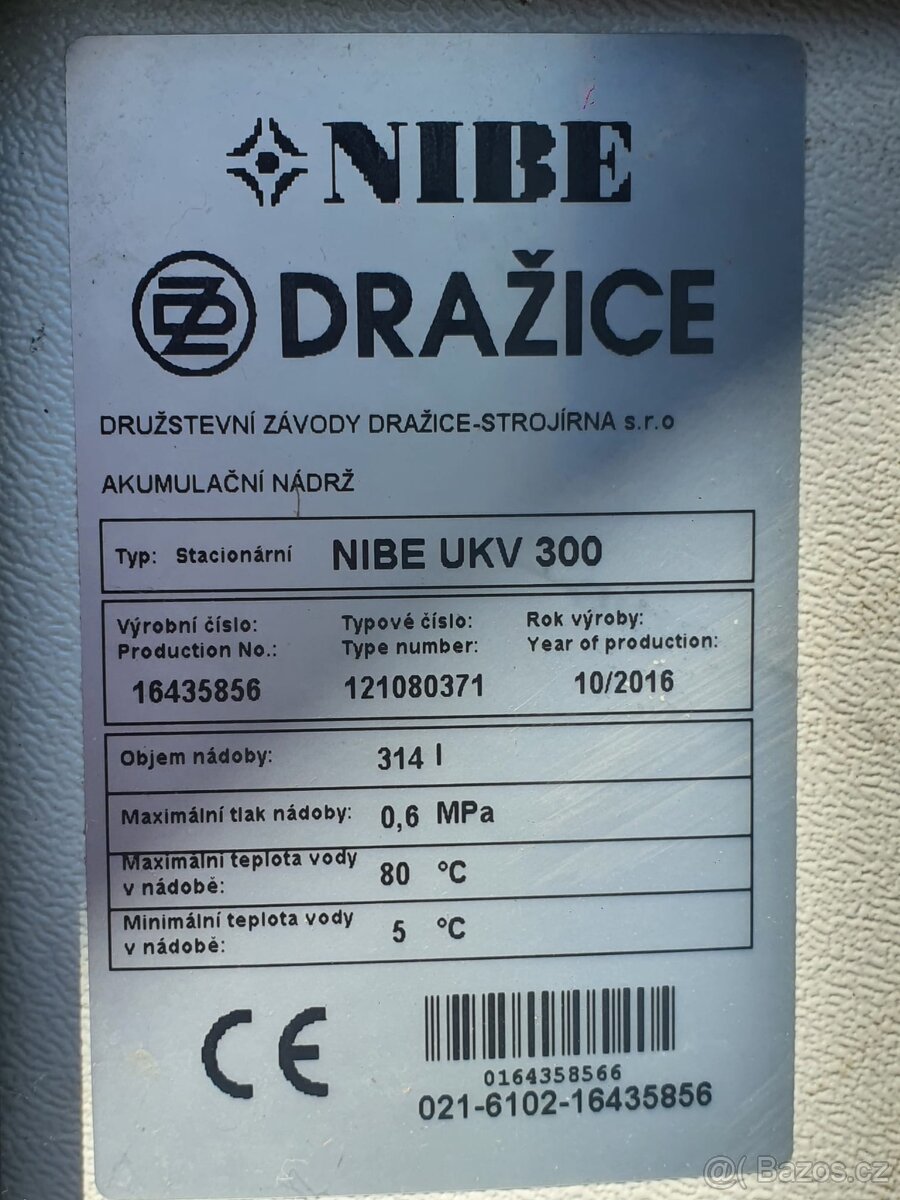 Tepelné čerpadlo NIBE AMS10-16 + akumulační nádrž NIBE UKV 3 - 2