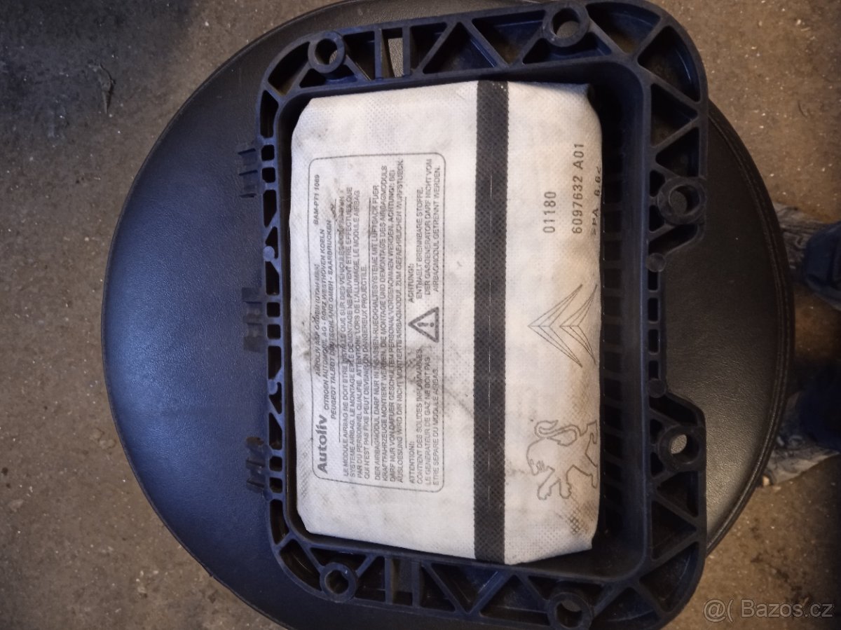 Airbag spolujezdce Citroen Picasso 9682894380 - 2