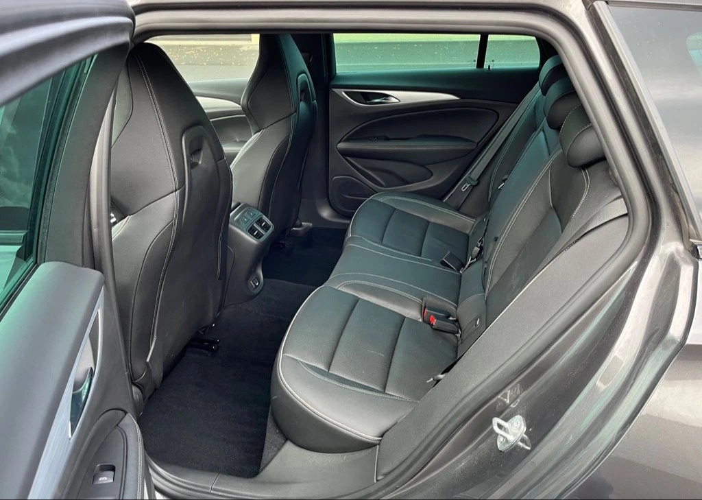 Prodám Opel Insignia - 2