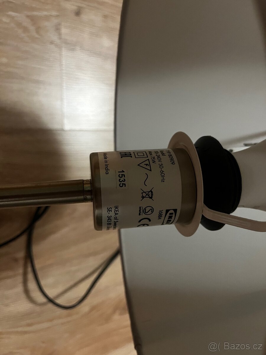 Lampička na noční stolek - 2