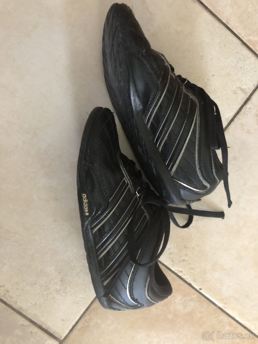 Dětské sportovní boty, ploutve, rukávky do bazénu - 2