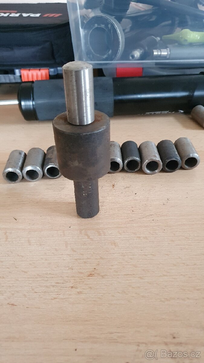 Naklepávač kos - 2