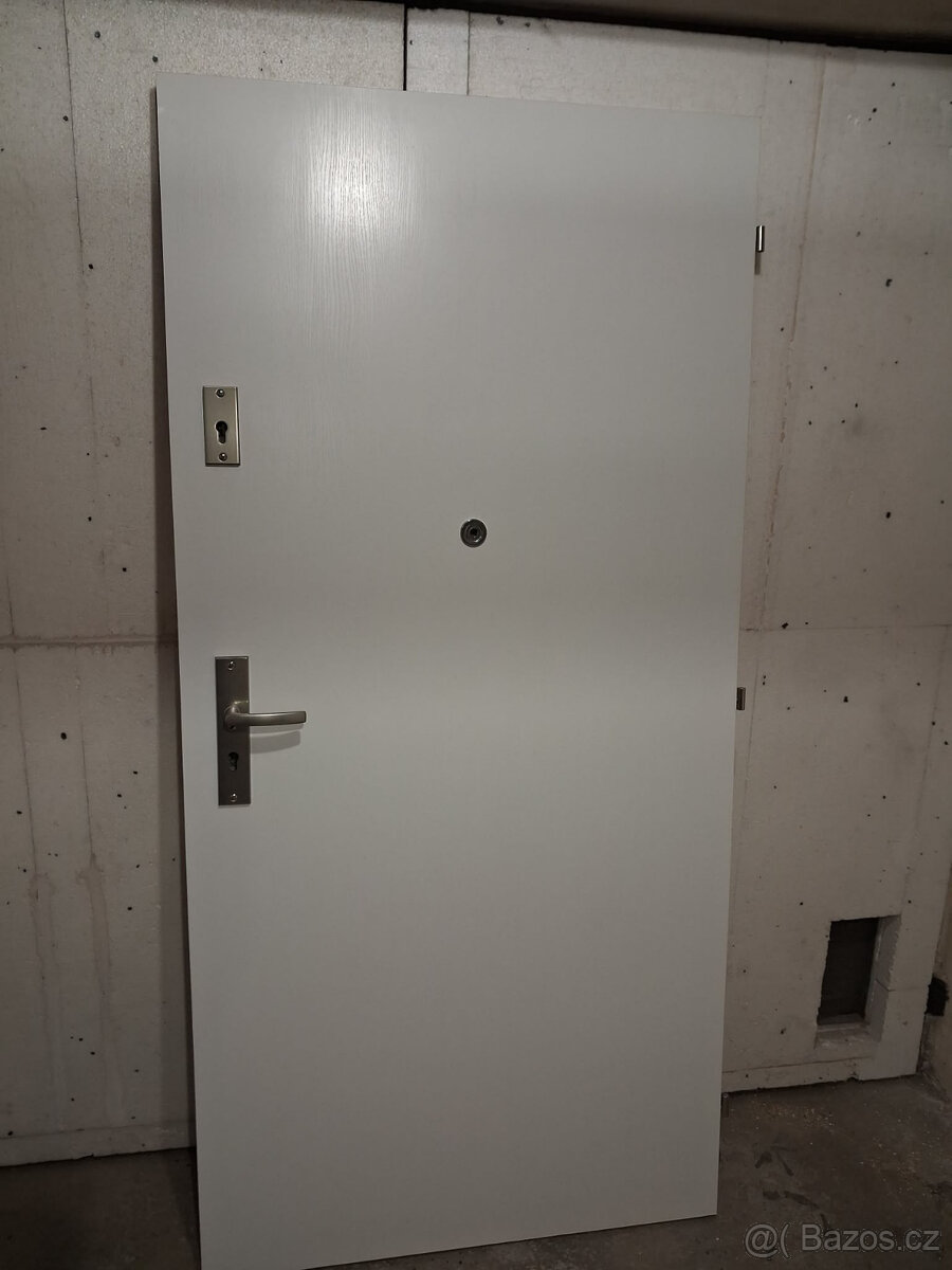 Protipozarni dvere prave 90 - 2