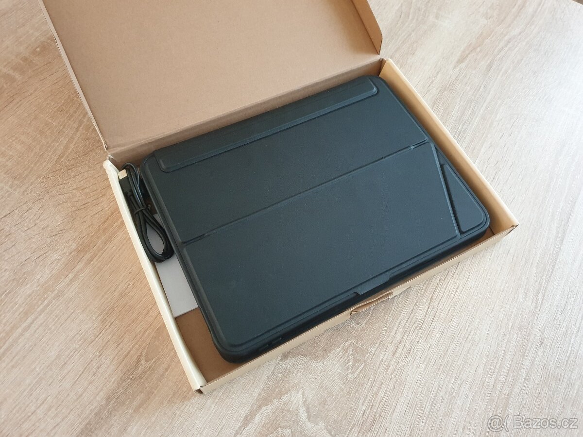 Úplně nová podsvícená bluetooth klávesnice s touchpadem - 2