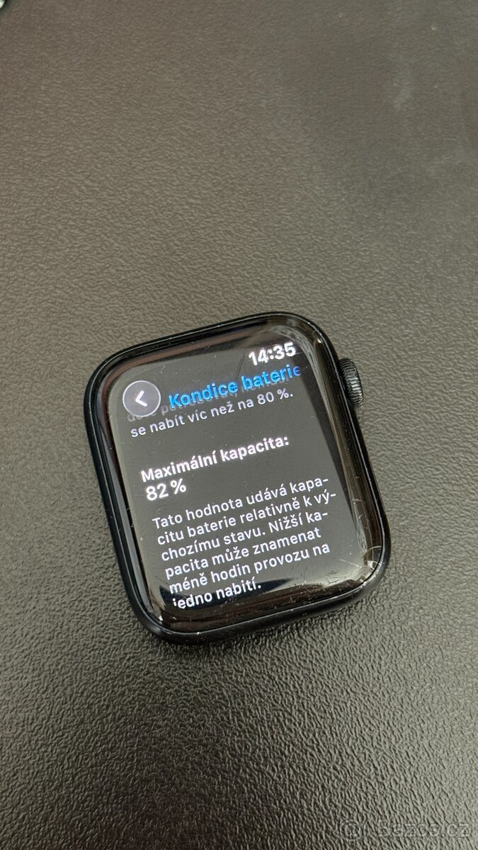 Apple Watch SE 44mm - 2