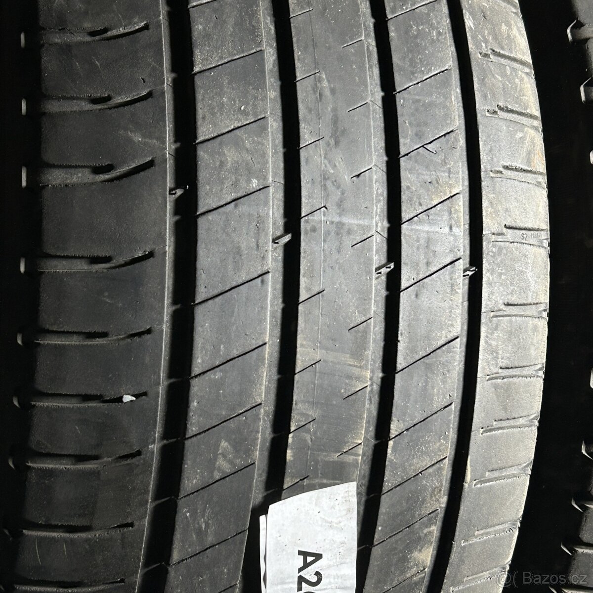 Letní pneu 275/45 R20 110V Michelin 4mm - 2