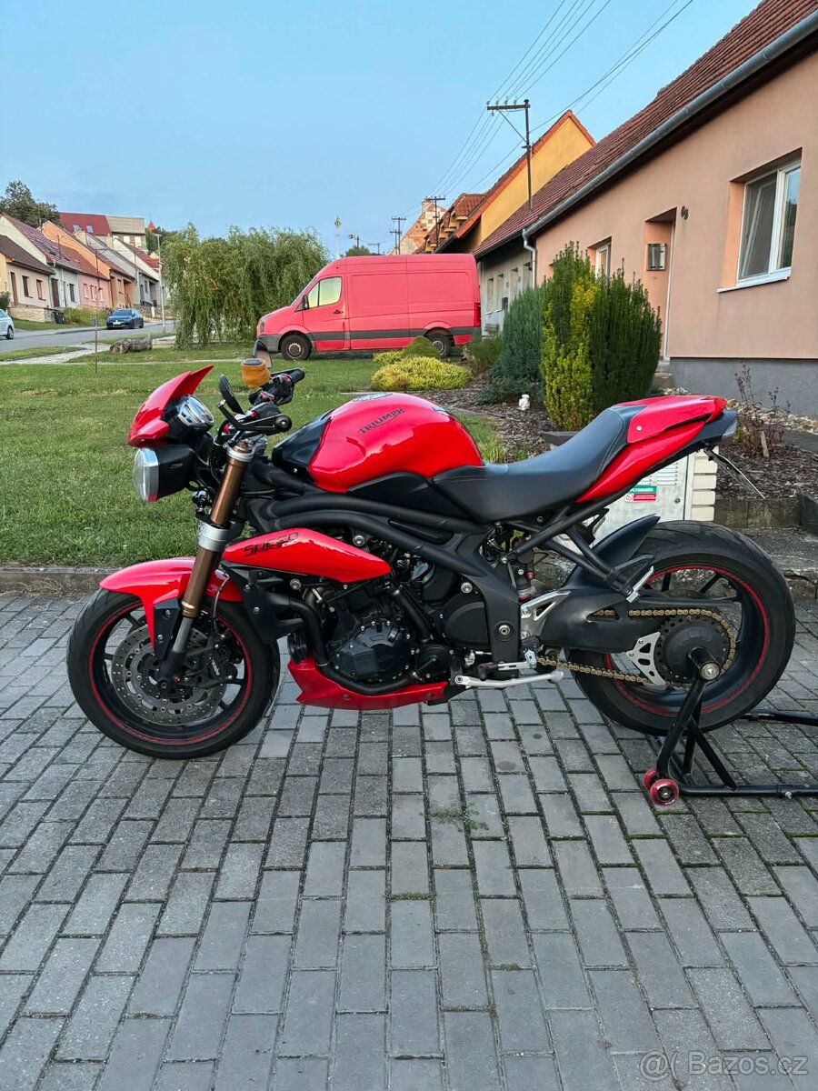 Triumph Speed Triple 1050 - 2