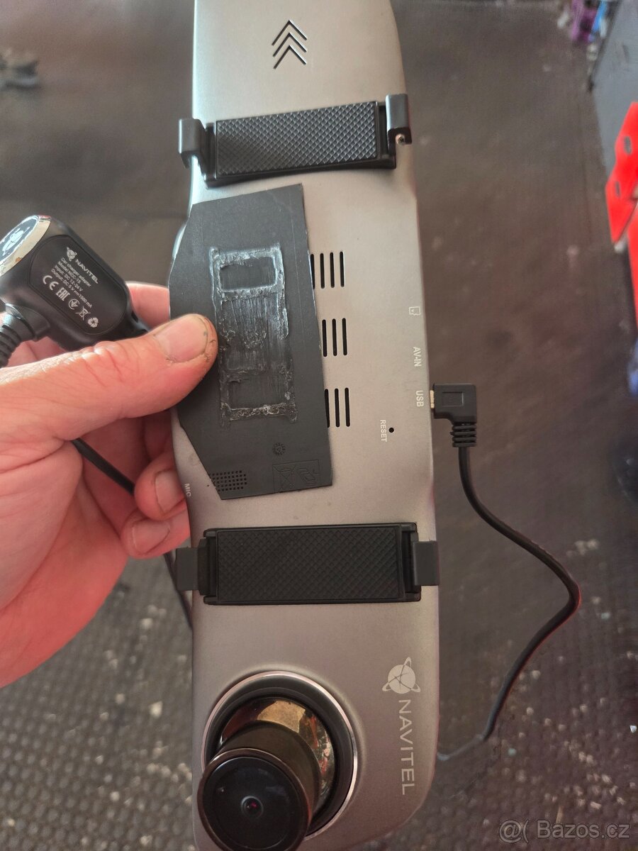 Zrcatko navitel kamera do auta - 2