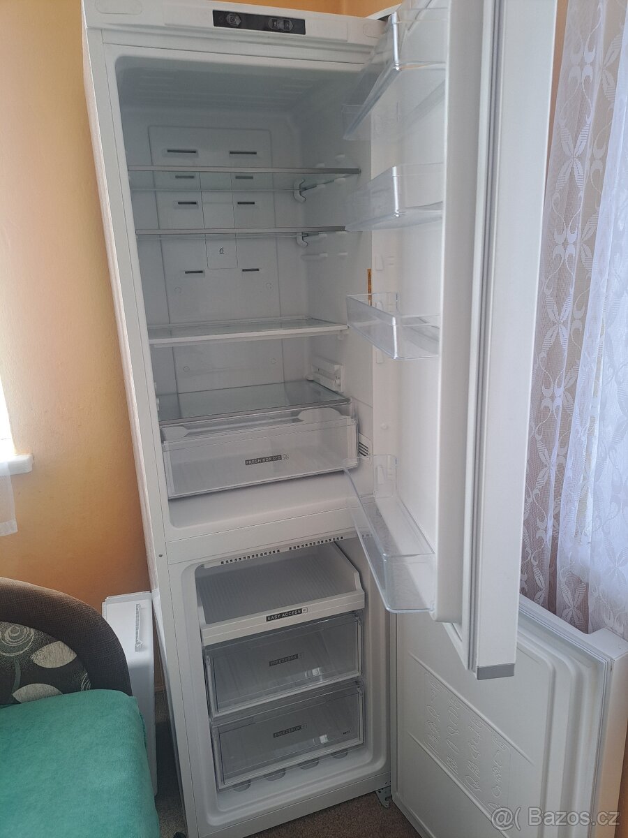 Lednice s mrazákem - 2