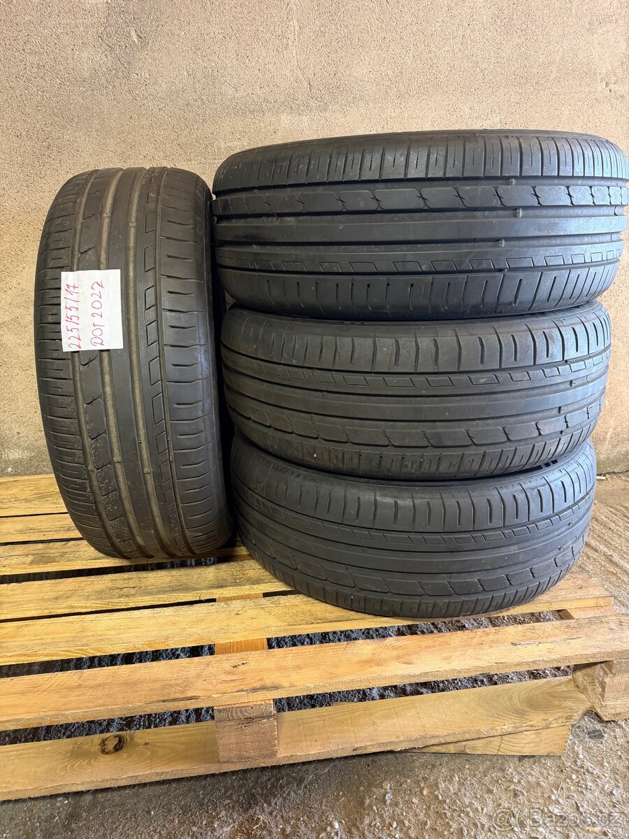 Prodám 225/55/17 pneu letni - 2
