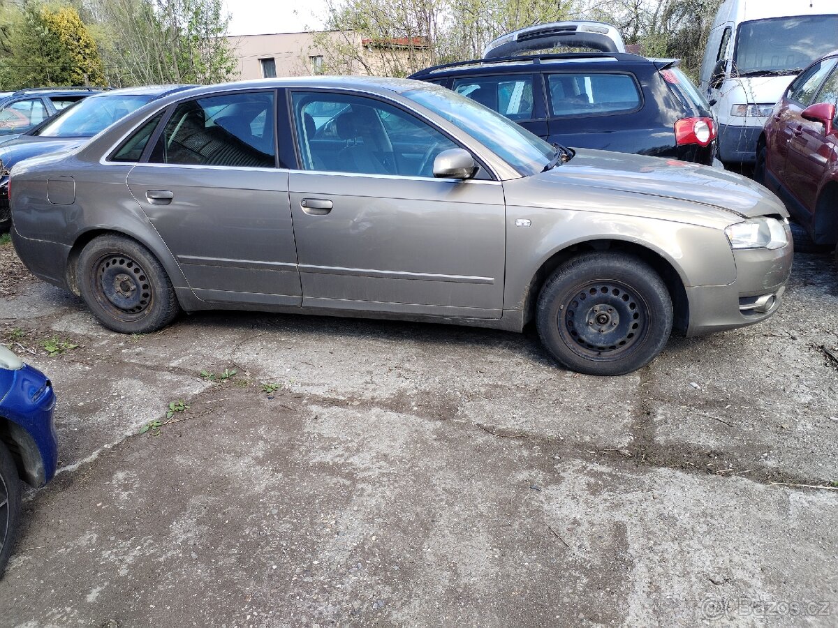 Prodám jen díky Audi A4 2.0 benzín - 2