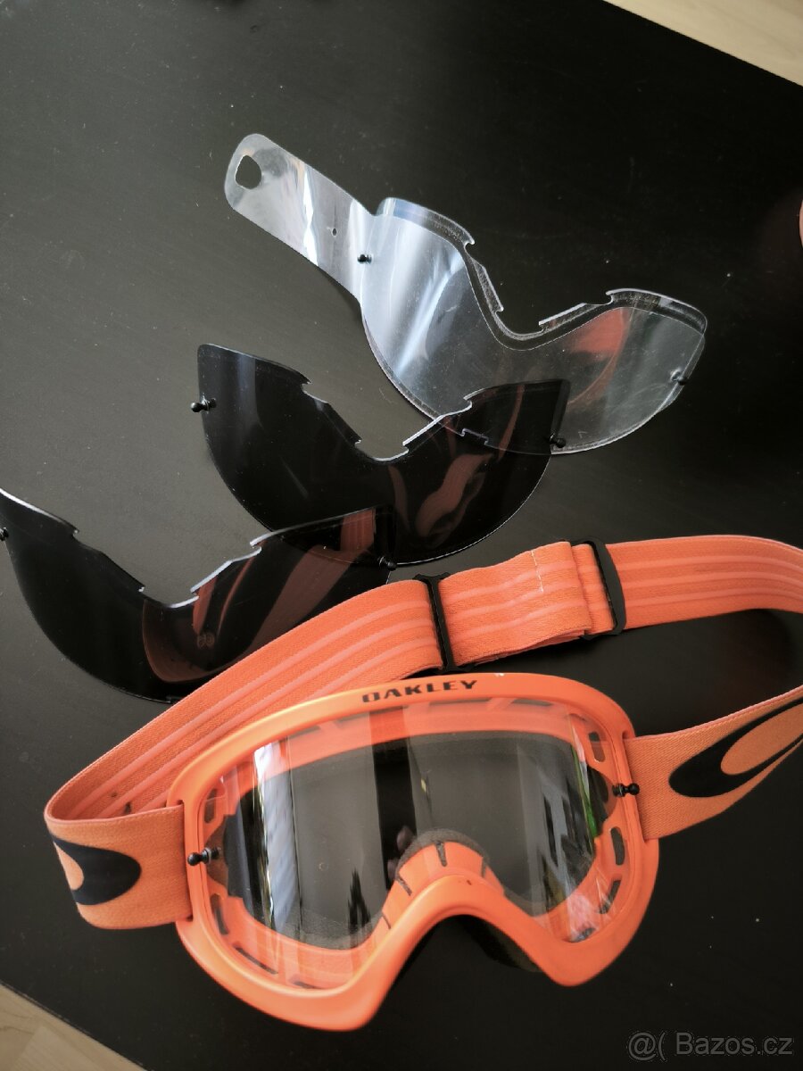Prodám Dětské brýle Oakley XS - 2
