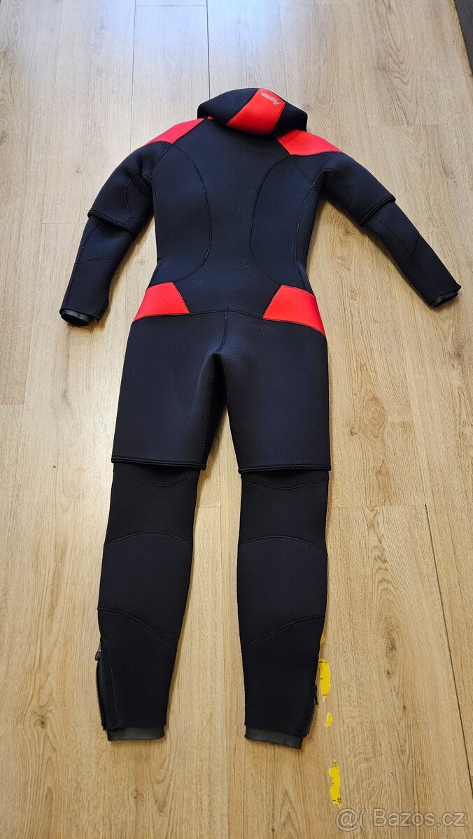 Agama neoprenový oblek - 2