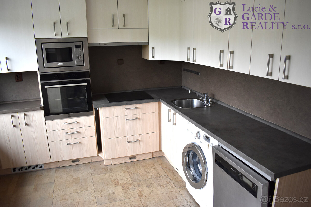 Prodej, byt 5+1, Hluboká nad Vltavou, ul. Lesní - 2