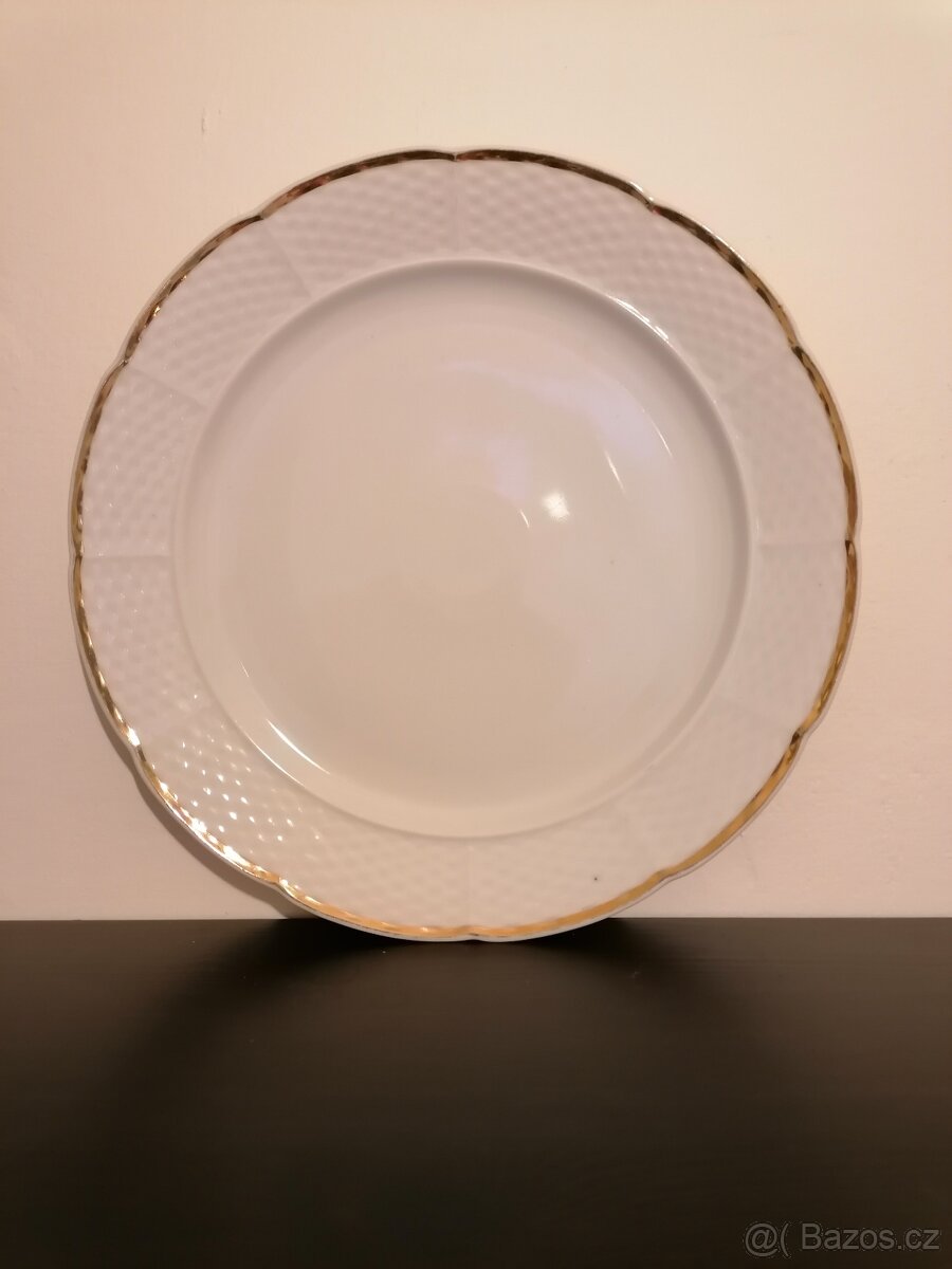 Talířová souprava - 2