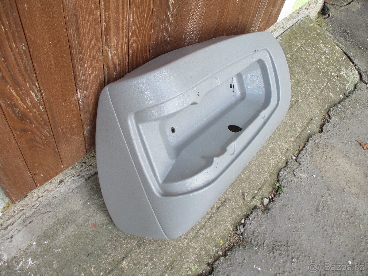 Plastový roh ke karavanu DETHLEFFS č. P28 - 2