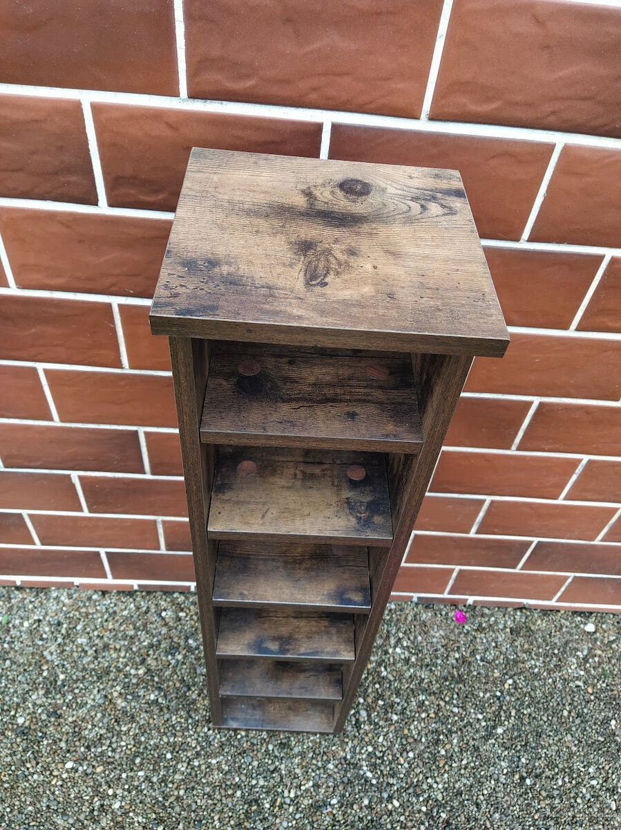 CD skříňka rustikální - 2