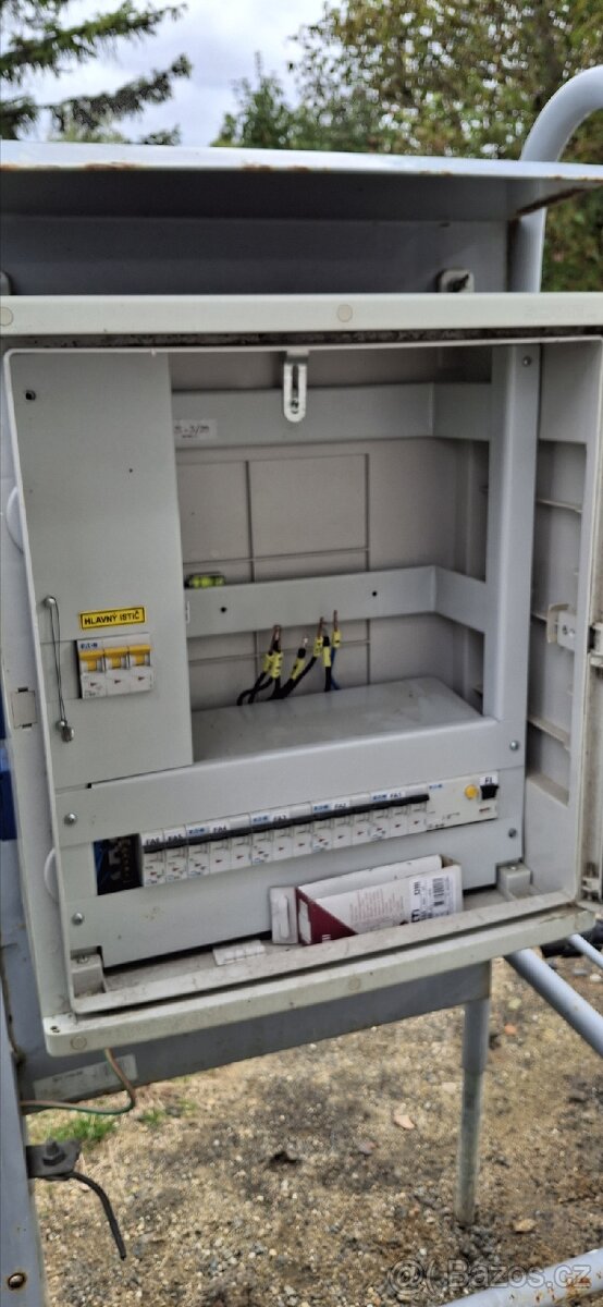 stavební rozvaděč - 2