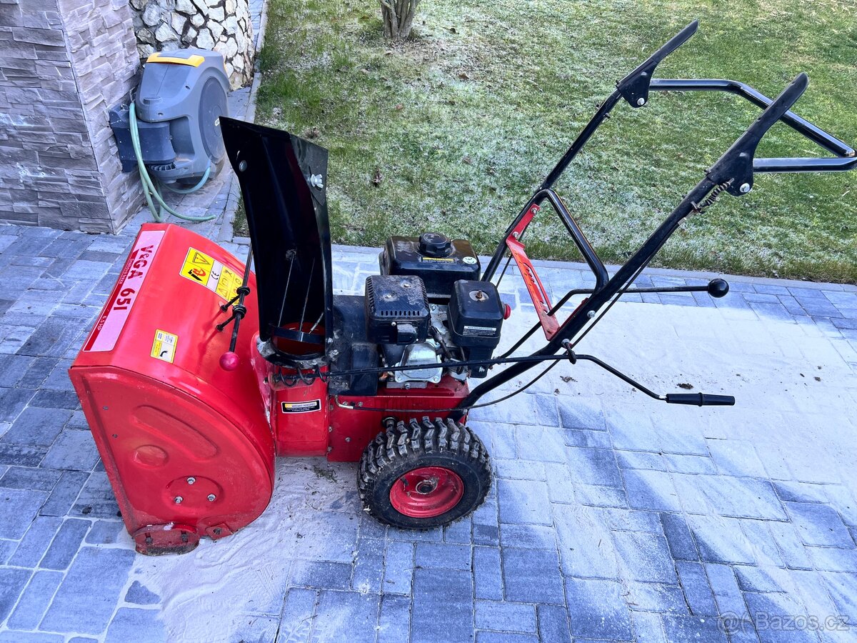 Sněhová fréza Vega 65l - 2