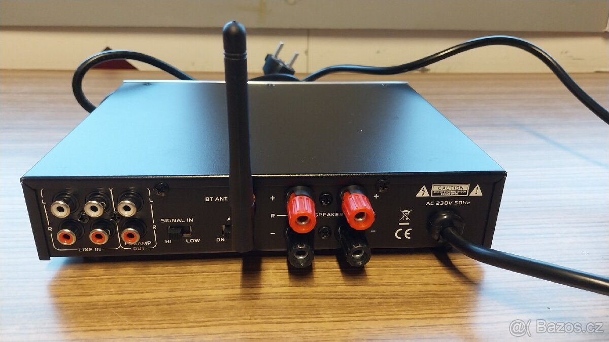 Zesilovač Dynavox - 2