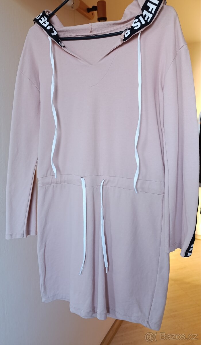 Světle růžové bavlněné šaty s kapucí /dlouhá mikina - 2