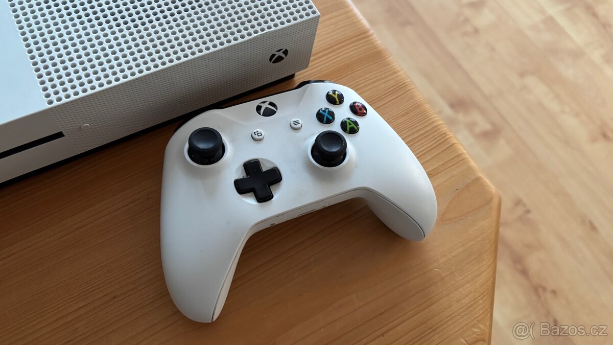 Herní konzole XBOX One S 1TB - 2