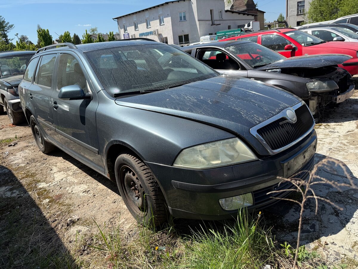 Škoda Octavia 2 1.6FSi 85kw - 2