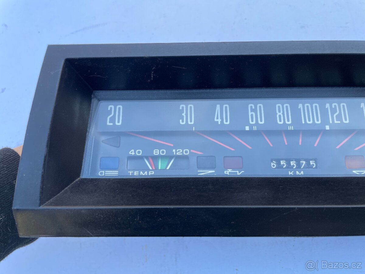 Budíky - Škoda 100 - 2