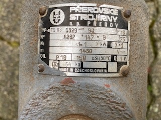 Elektromotor s převodovkou - 2