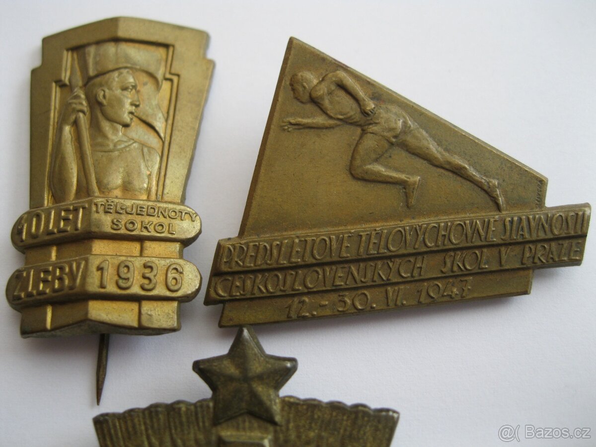 3 x odznaky - 30 tá - 40tá léta - 2