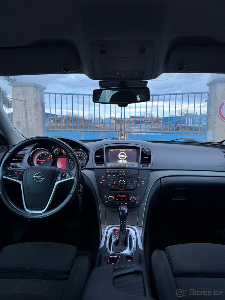 Opel Insignia 2.0 TDI Automat 2009 - 2