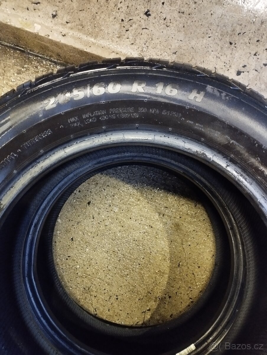 Letní pneu 205/60/16 DOT-0820 - 2