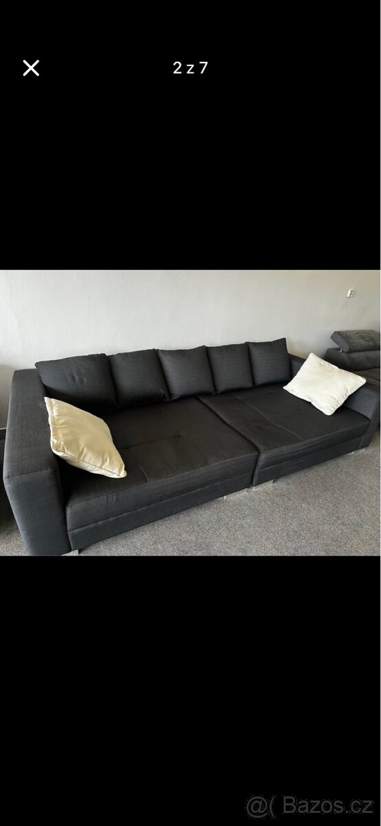 Černý gauč - 2