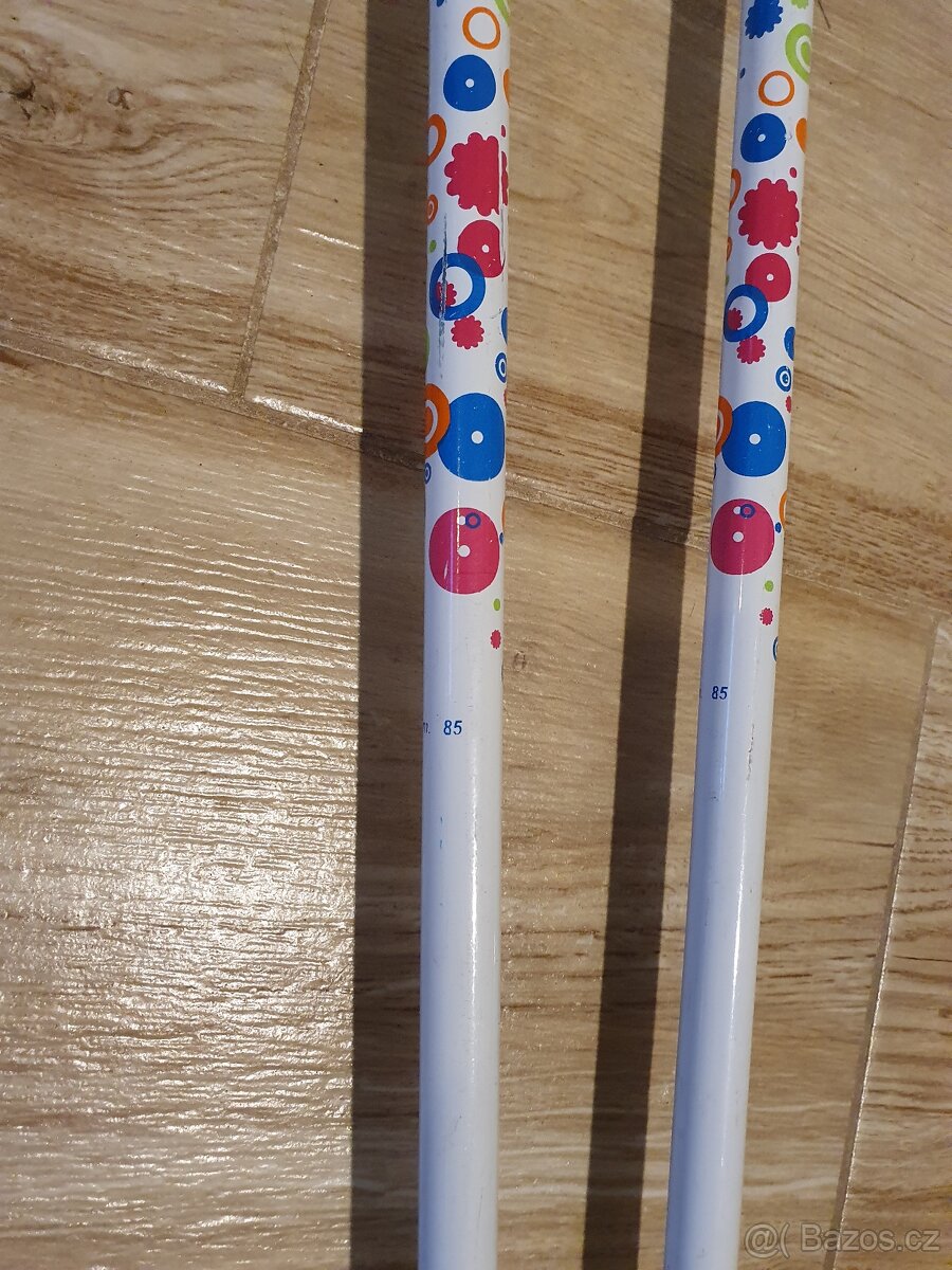 2x dětské hůlky 85 cm - 2