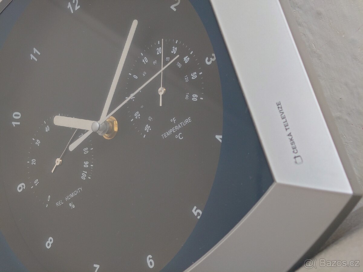 Nástěnné hodiny s teploměrem a vlhkoměrem Quartz - 2