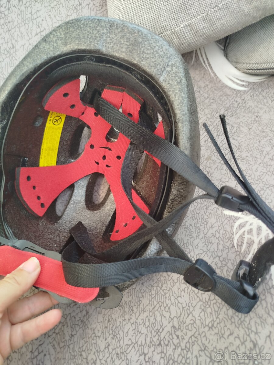 Dětská přilba na kolo, vel S - 2