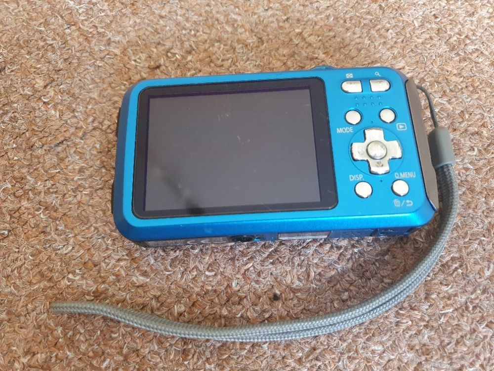 PANASONIC Lumix DMC-FT25 + FT30 - NEFUNKČNÍ - 2