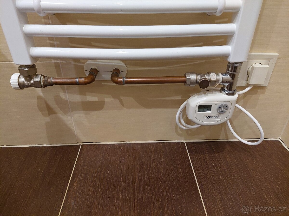 Koupelnový žebřík - 2