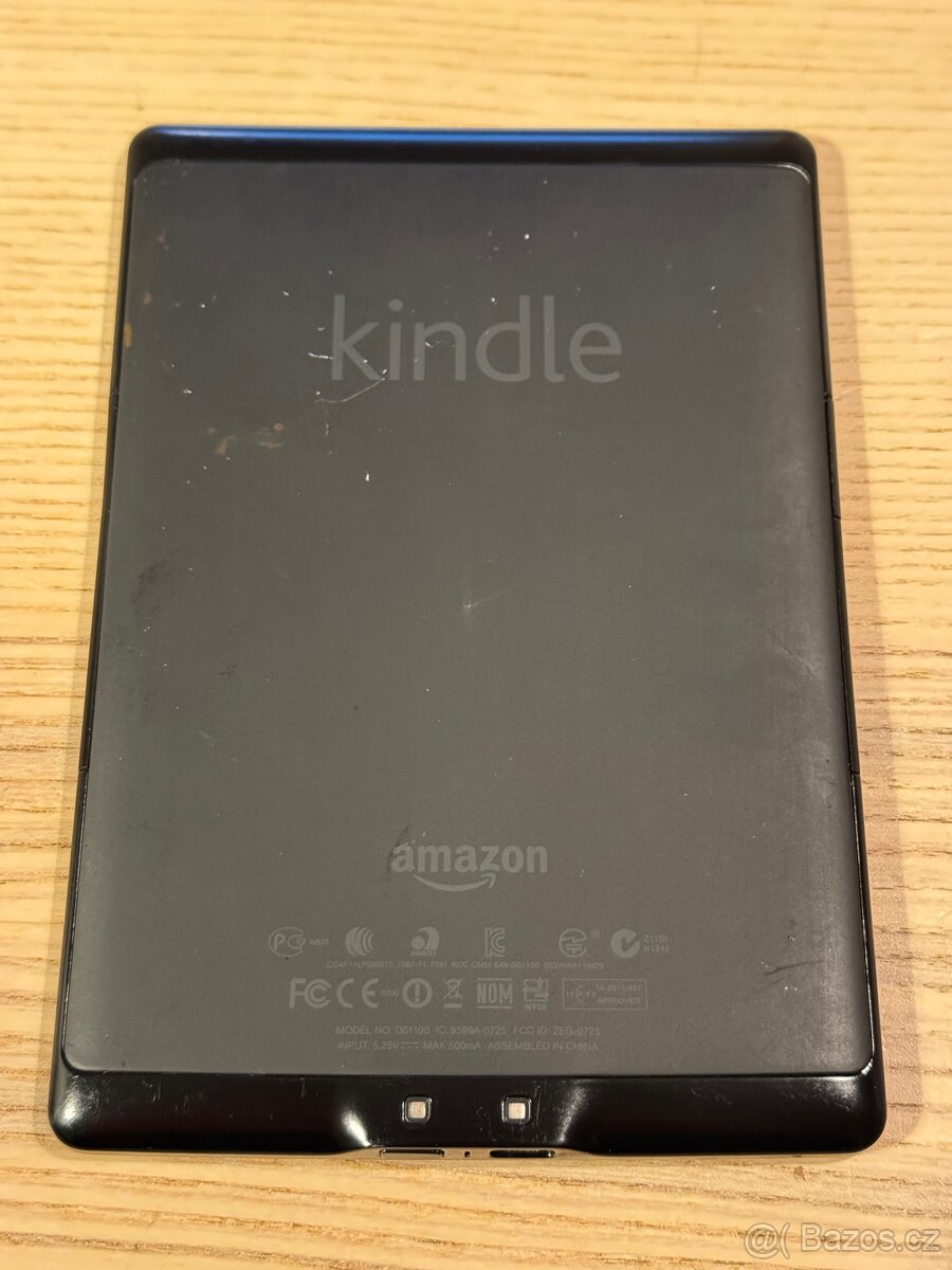 Čtečka knih Amazon Kindle 4.generace - 2