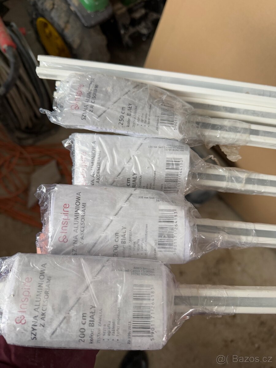 Kolejnice kovove - garnyze - bila - 2