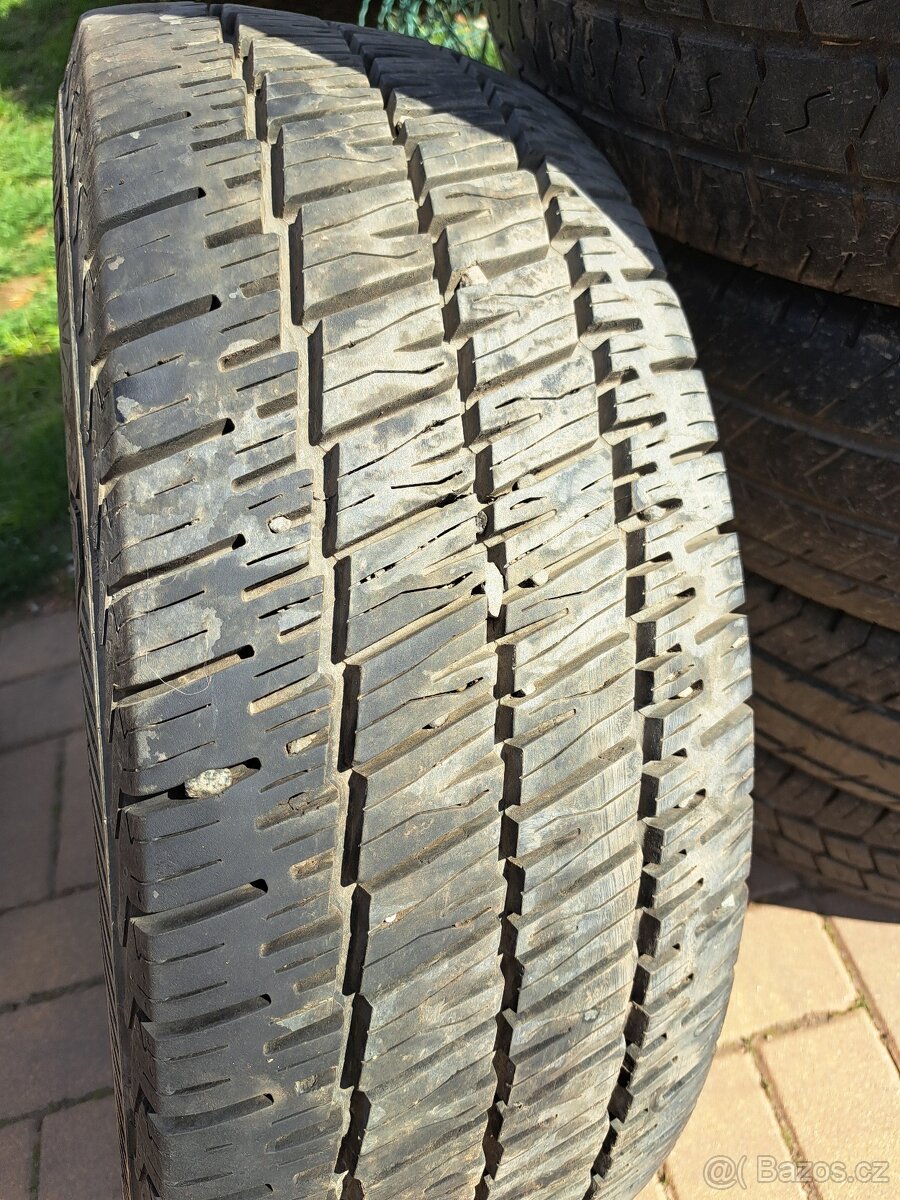 Pneu 235/65/r16C zimní - 2