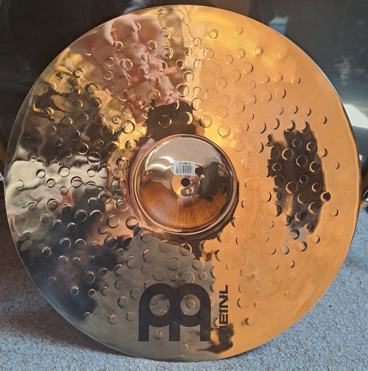 Prodám zcela nový Meinl Classics Custom Medium Crash 18" - 2