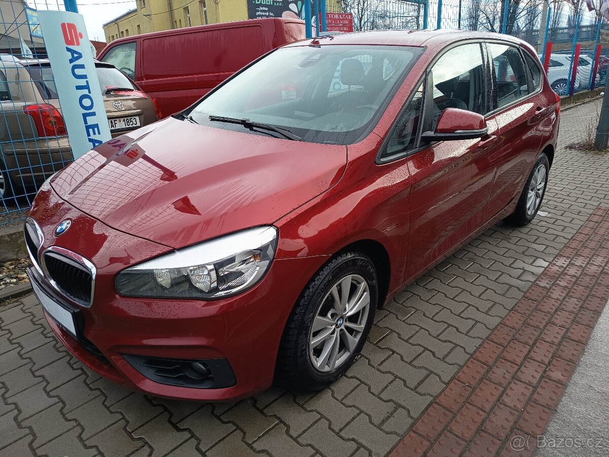 BMW 218i Active Touter ČR 78tkm - 2