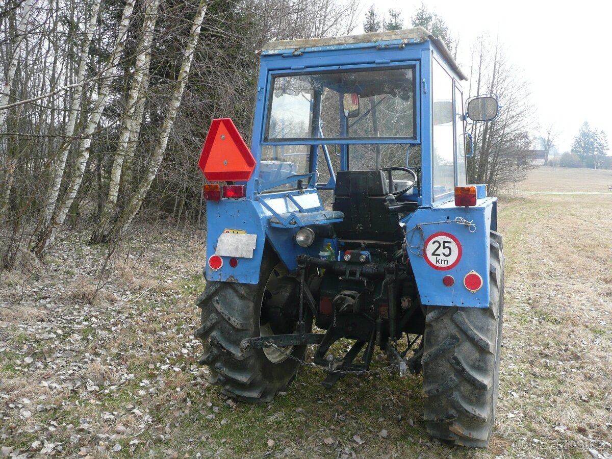Traktor Zetor 4011 - 2