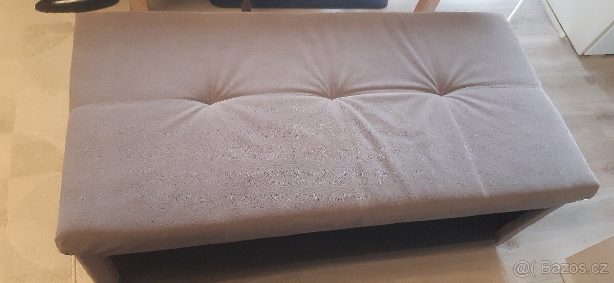 Taburet čalouněný na kolečkách - 2