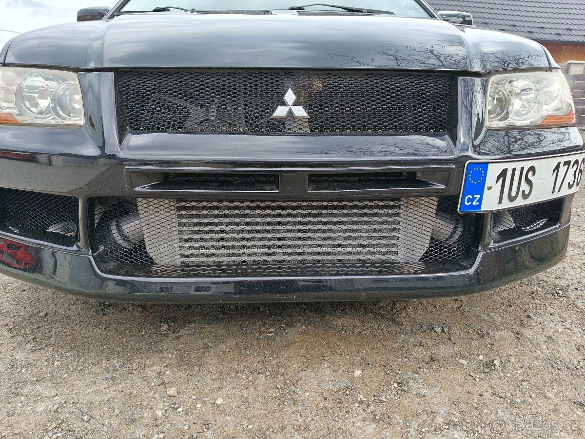 Mitsubishi Lancer Evolution VII - 2