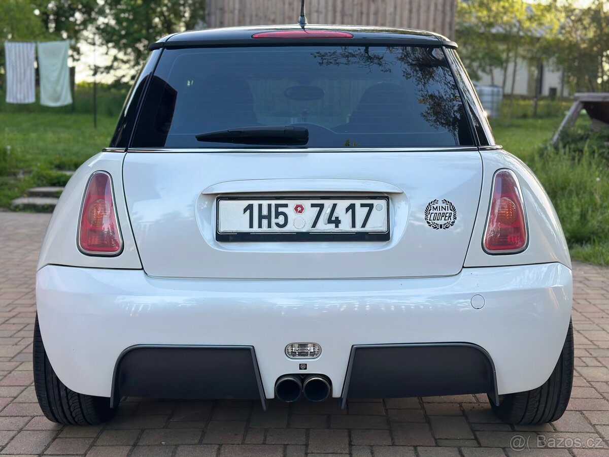 Mini Cooper S, r.v. 2002, původ ČR, - 2