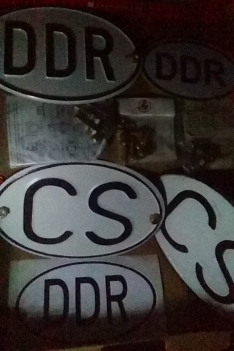 Prodám mpz CS a DDR , D , H , EU a šrouby SPZ - 2